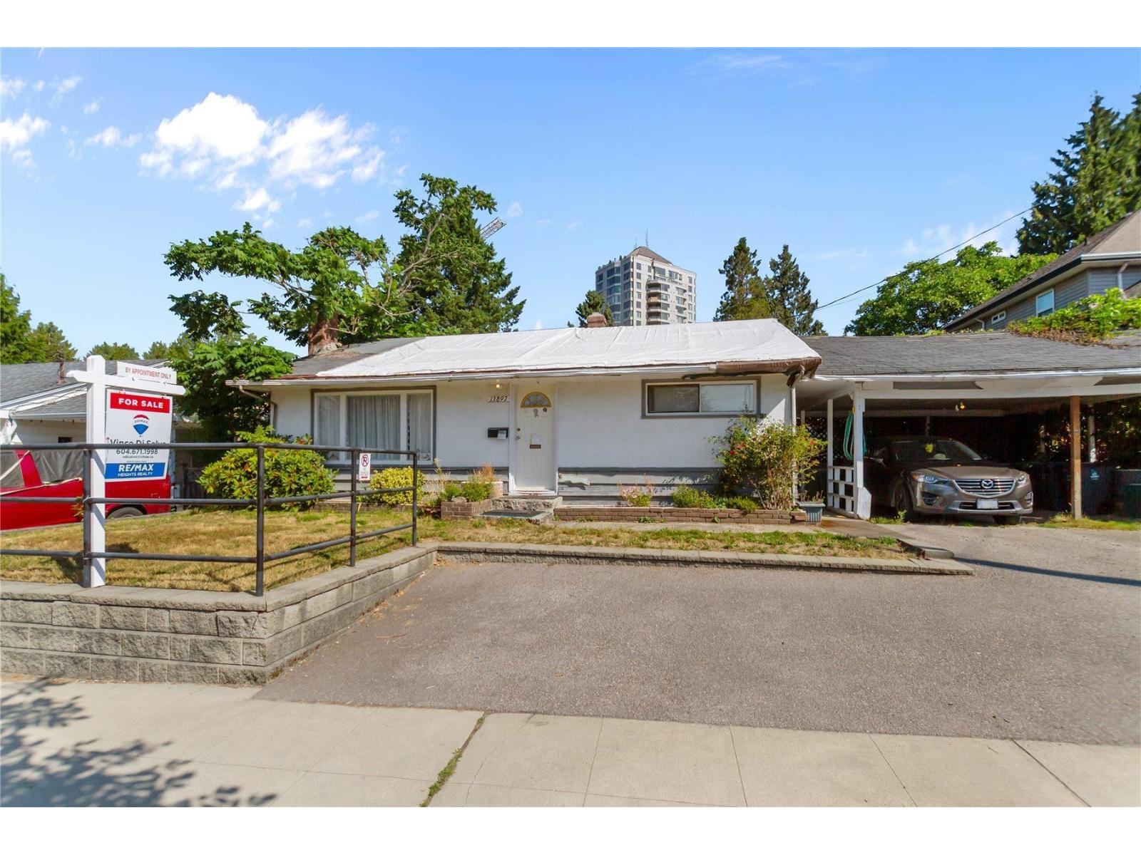 13897 100 AVENUE, Surrey — photo 3