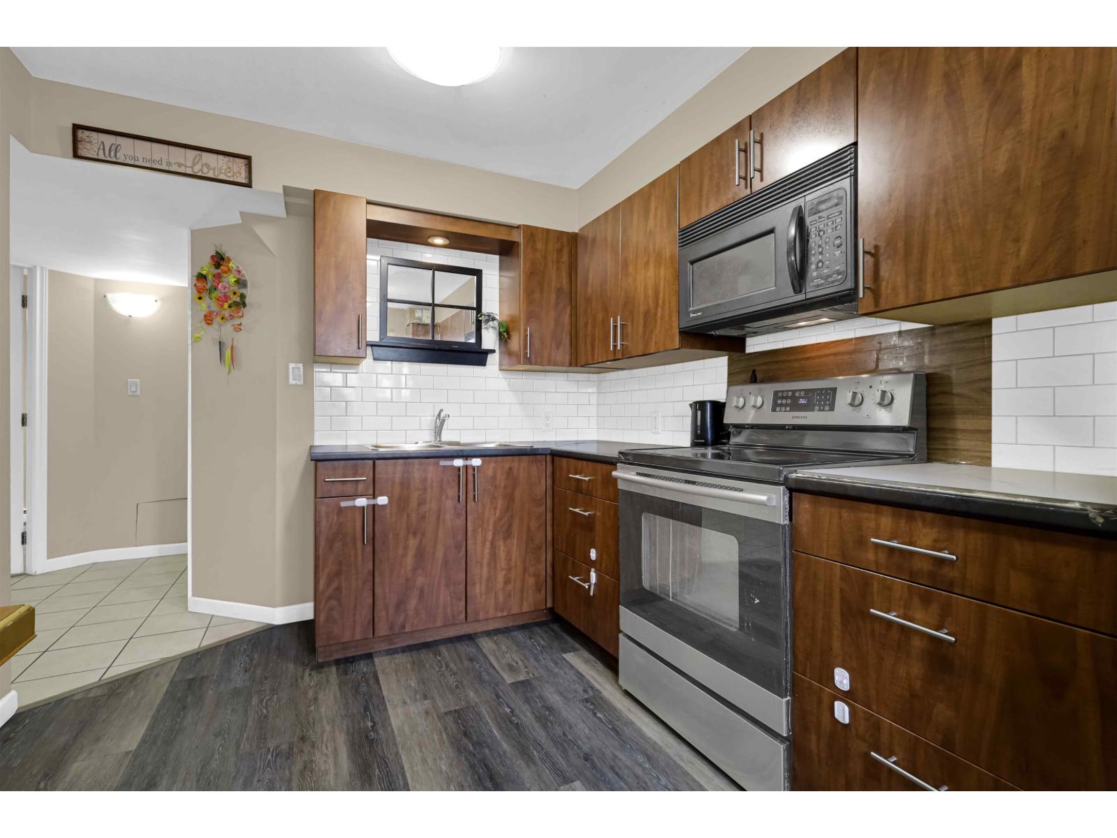 9323 119 Street, Delta