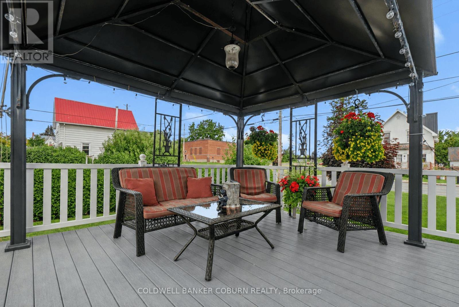 1 HUMMEL STREET - Image 26