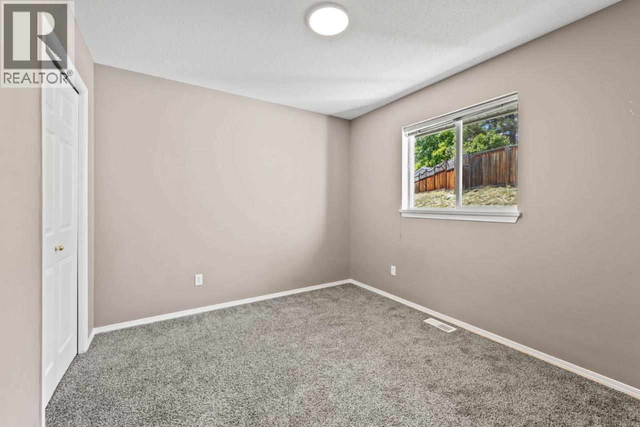 #25 1920 HUGH ALLAN Drive - 6
