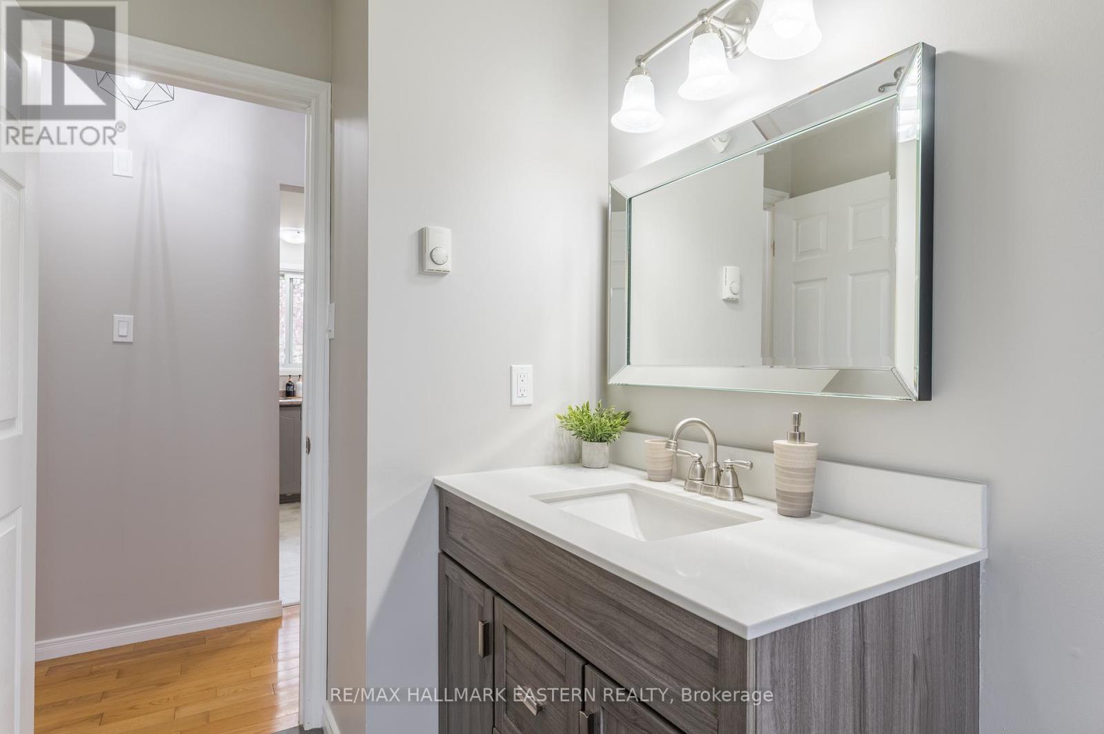 591 OTONABEE DRIVE - Image 29