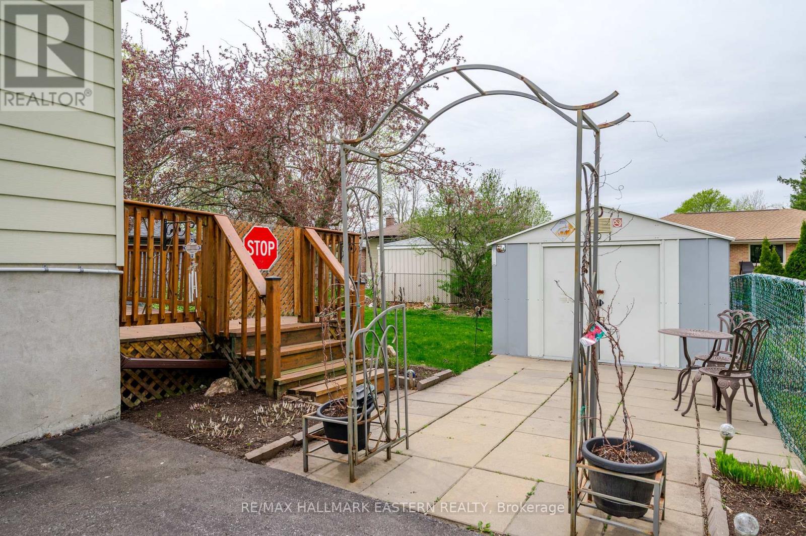 591 OTONABEE DRIVE - Image 43