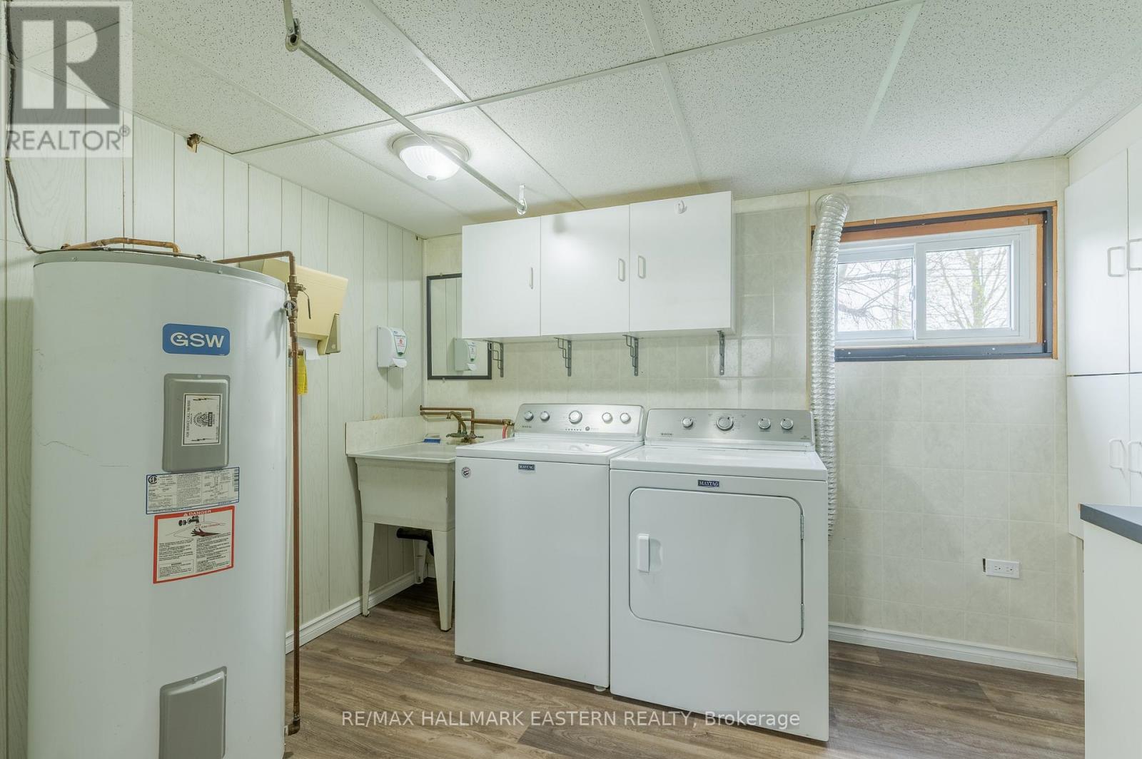 591 OTONABEE DRIVE - 41