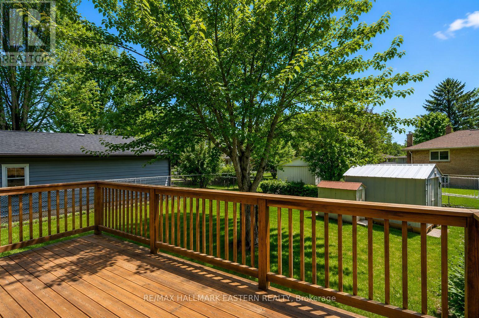 591 OTONABEE DRIVE - 44