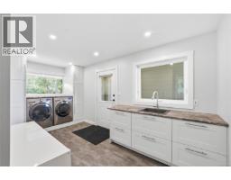 8485 Lisa Lane, Lantzville, BC V0R2H0 Photo 30