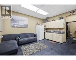 9 Beju Ind Drive, Sylvan Lake, AB T4S2J7 Photo 15