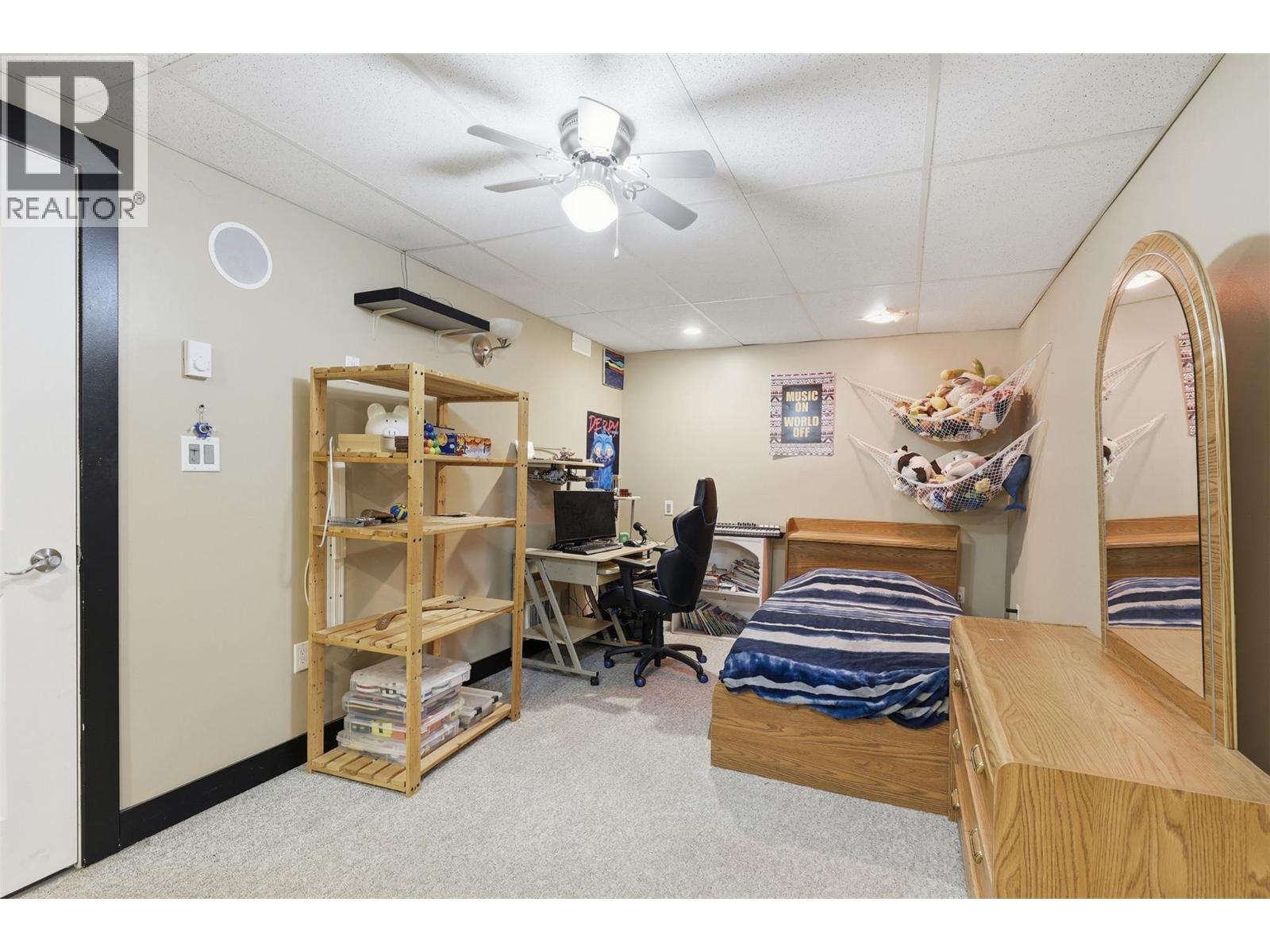 1087 LAROQUE Street - 36