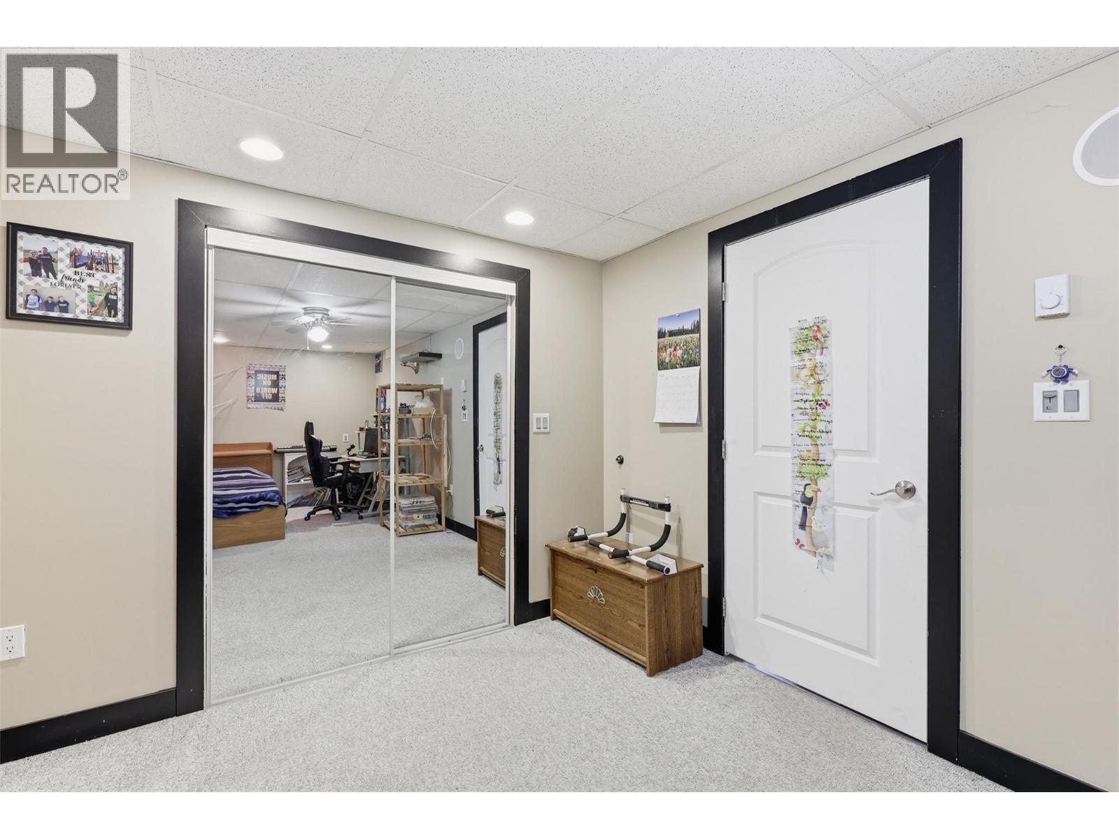 1087 LAROQUE Street - Image 37