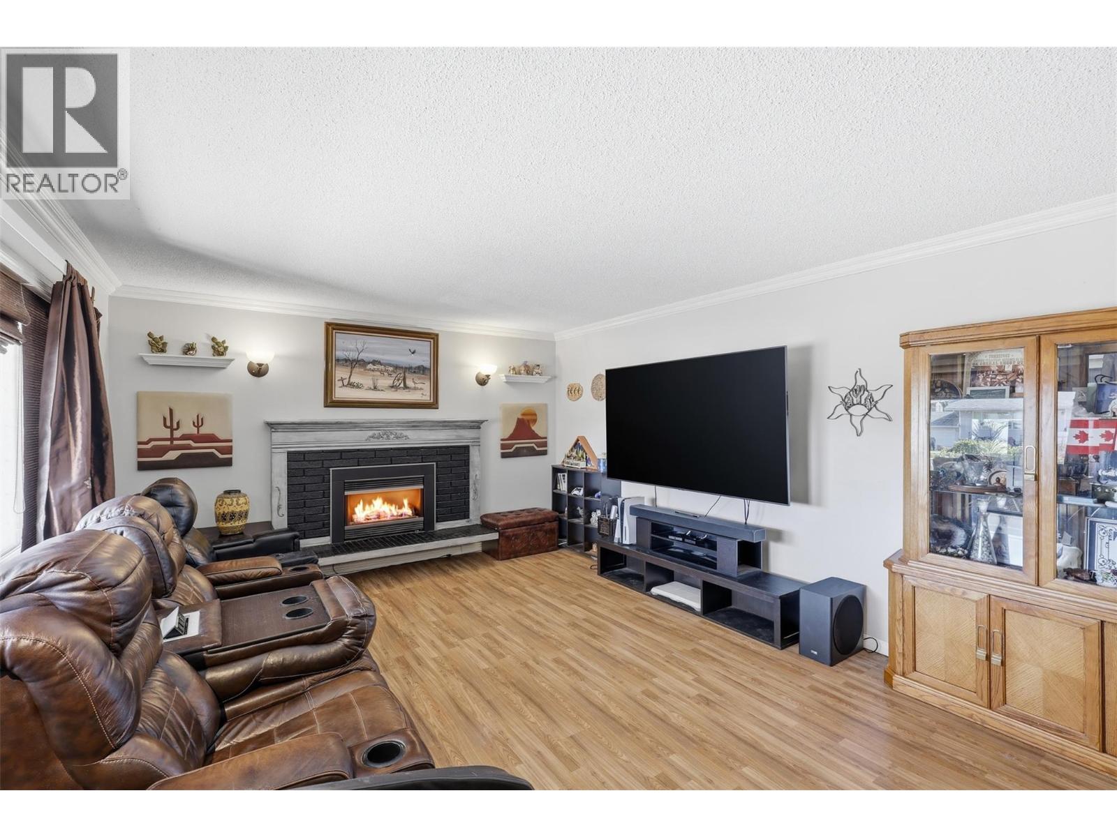 1087 LAROQUE Street - Image 10
