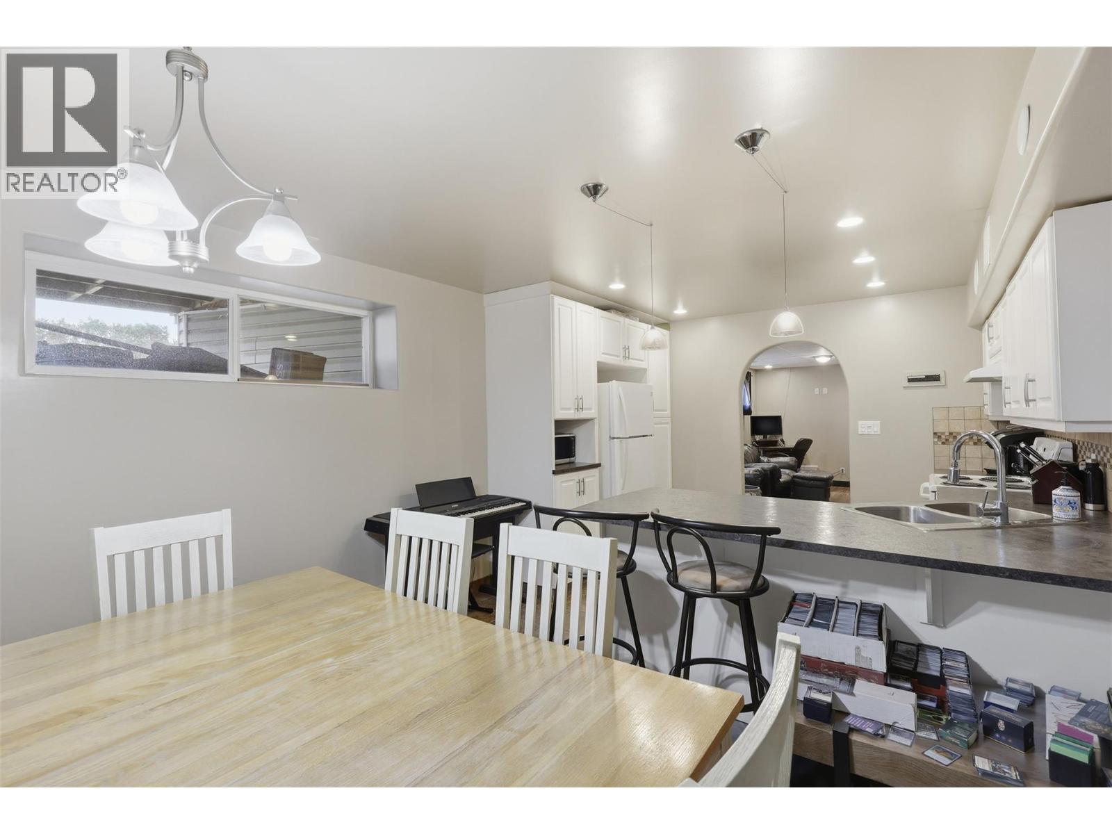 1087 LAROQUE Street - 30