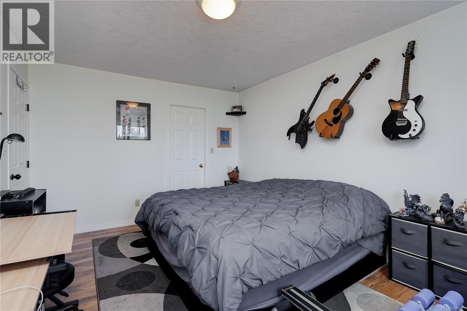 2227 French Rd S - 13