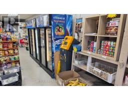 4- 2468 Eglinton Avenue W, Toronto, ON M6M5E2 Photo 10