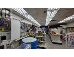 4- 2468 Eglinton Avenue W, Toronto, ON M6M5E2 Photo 12