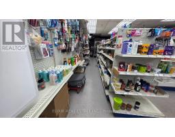 4- 2468 Eglinton Avenue W, Toronto, ON M6M5E2 Photo 17
