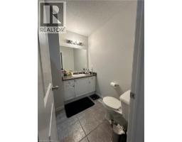 35 Eliza Avenue, Kitchener, ON N2E0G2 Photo 32