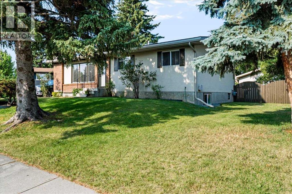 10827 Brae Road SW - 2