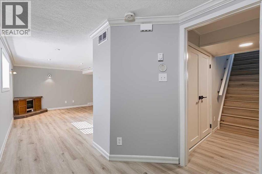 10827 Brae Road SW - Image 22