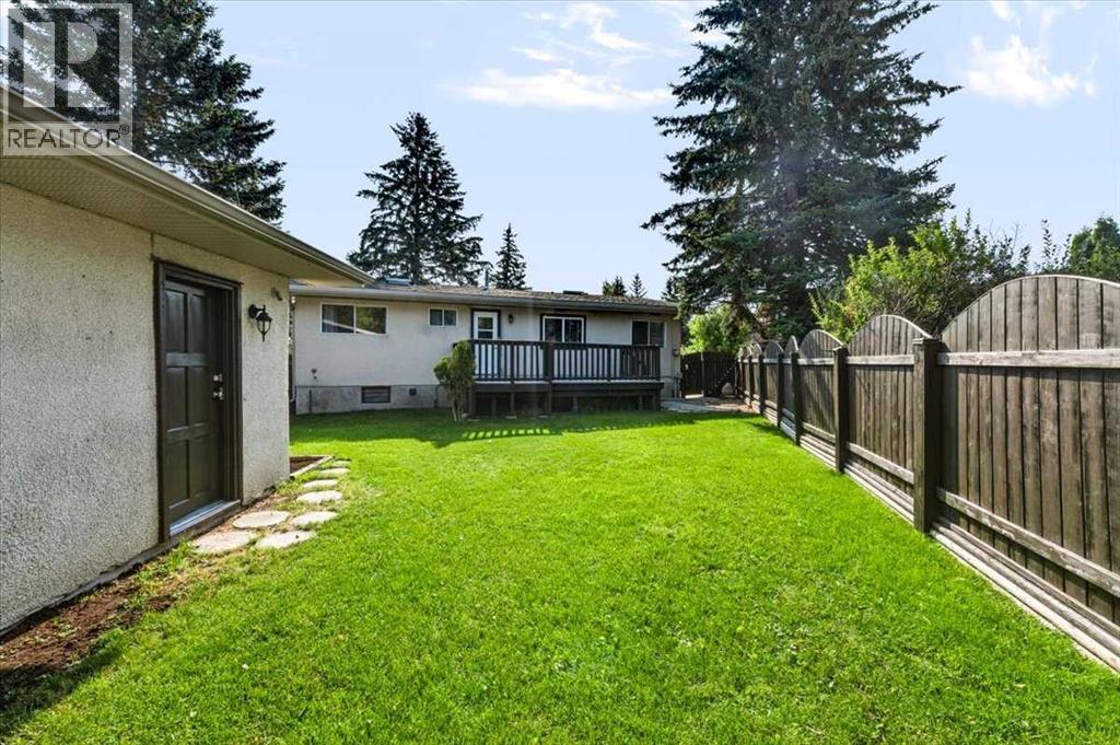 10827 Brae Road SW - 35