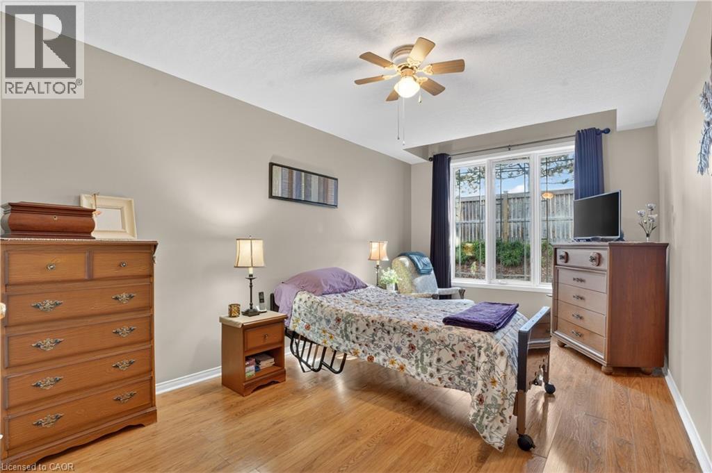 #8 50 MIDLAND Drive - Image 10