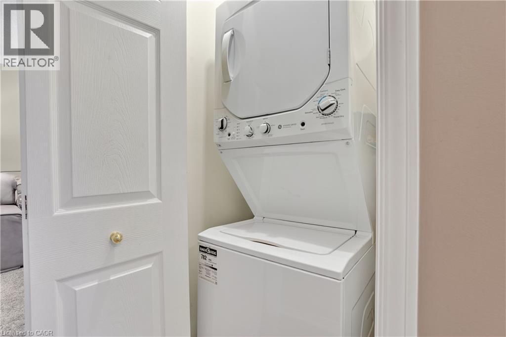 #8 50 MIDLAND Drive - Image 13