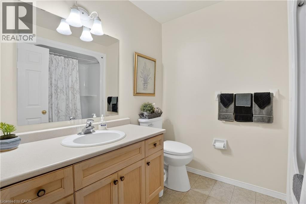 #8 50 MIDLAND Drive - Image 12