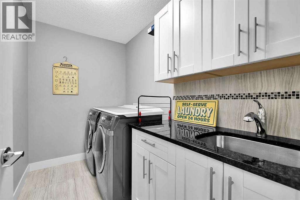 425 21 Avenue NW - 32