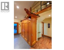 2023 Mcmurdo Road, Golden, BC V0A1H4 Photo 14