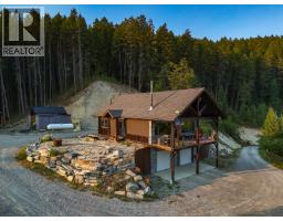 2023 Mcmurdo Road, Golden, BC V0A1H4 Photo 31