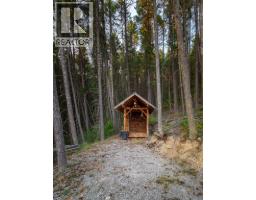 2023 Mcmurdo Road, Golden, BC V0A1H4 Photo 40