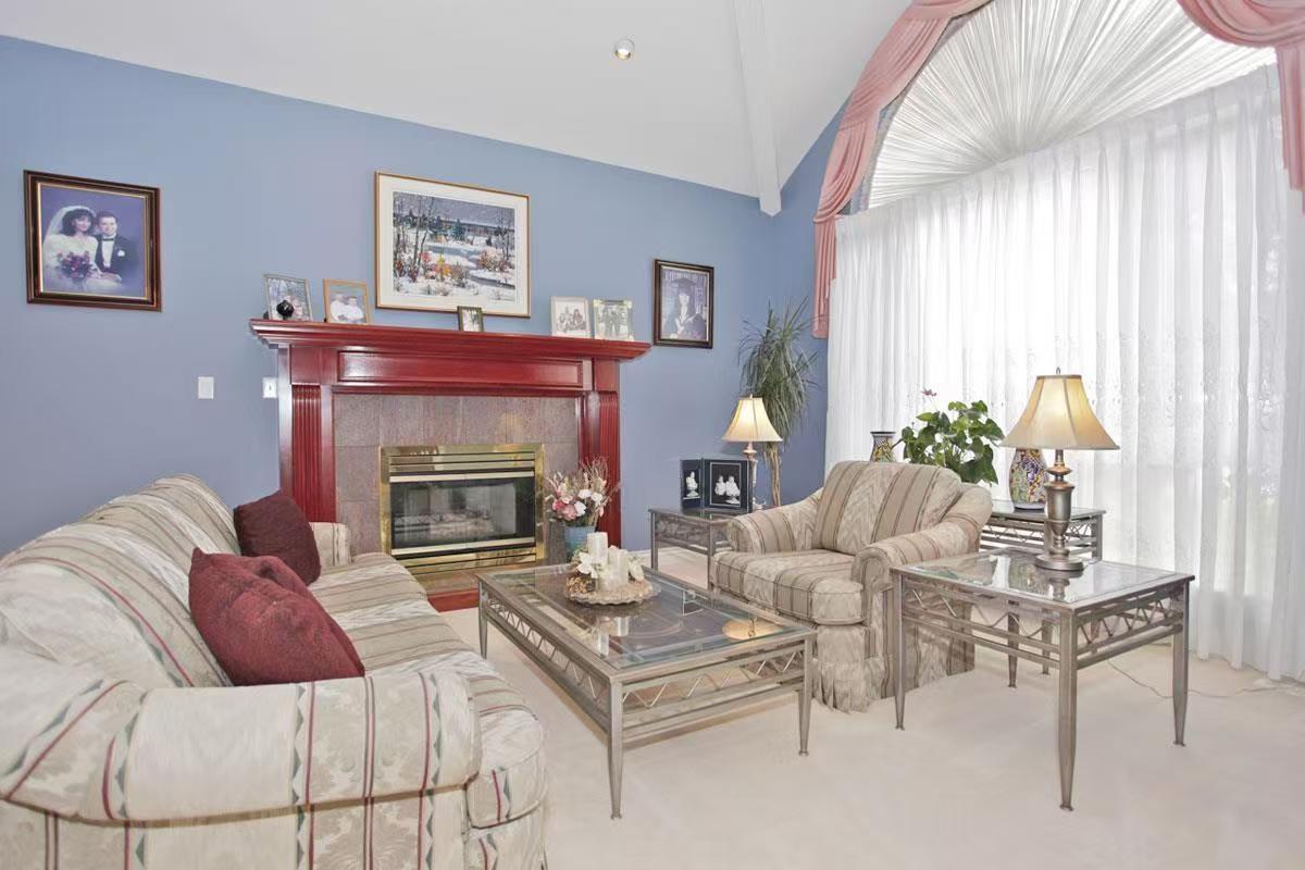 Main 11130 163A STREET, Surrey — photo 3
