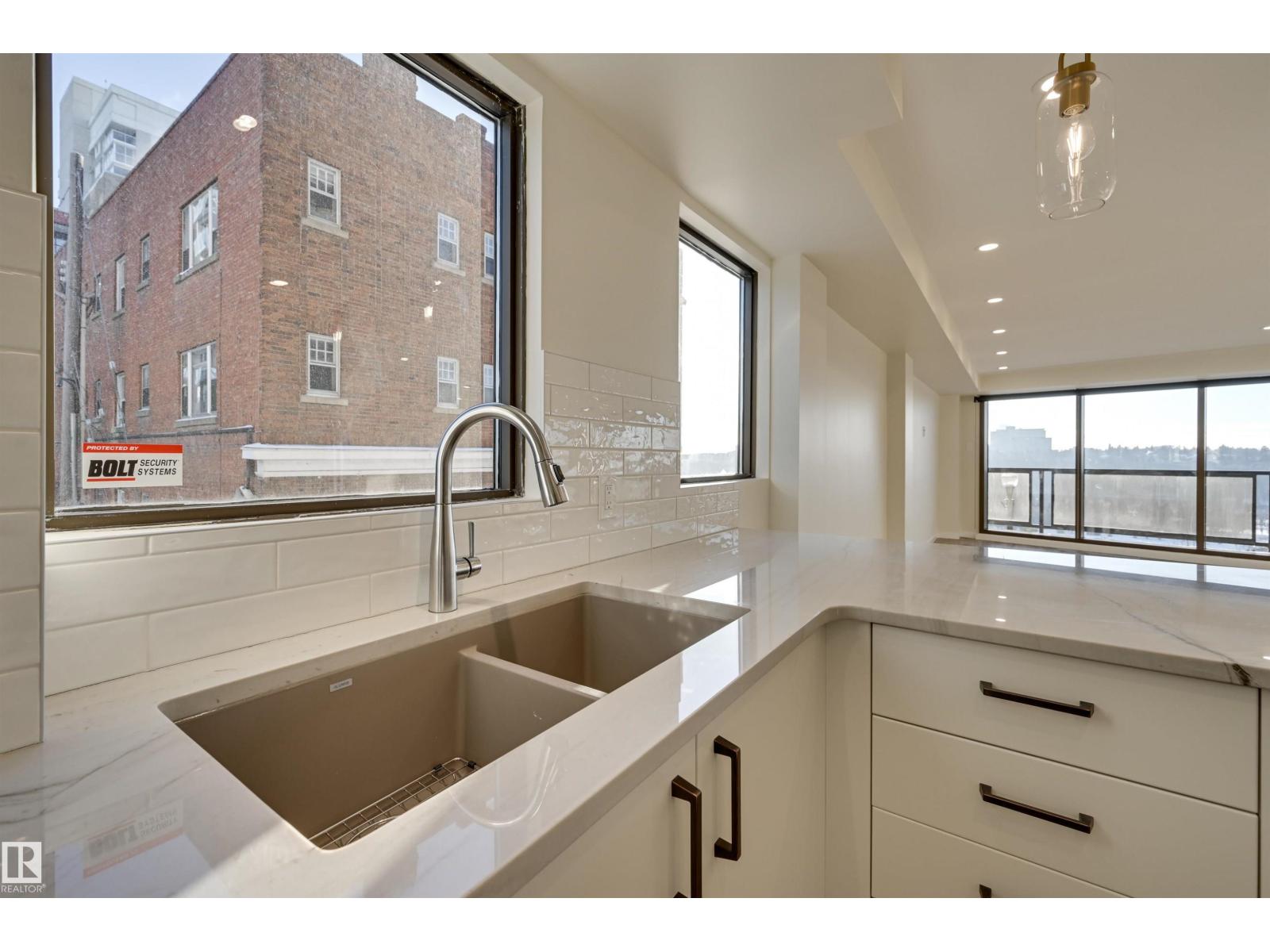 #1 11960 100 AV NW - 19