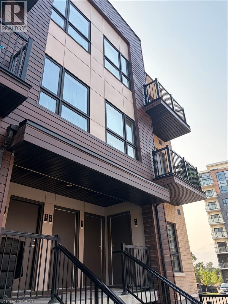 10 PALACE Street Unit# B12
