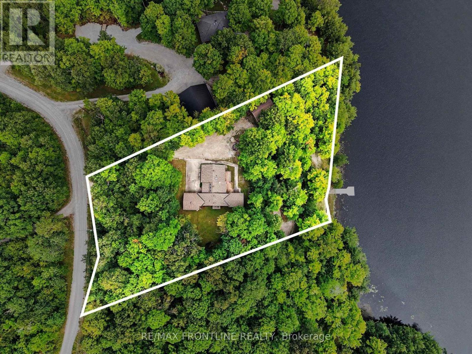 178 BURKE LANE - 35