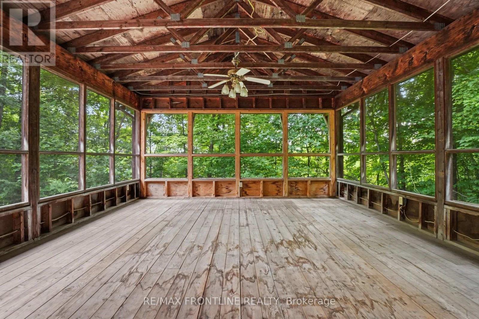 178 BURKE LANE - 5