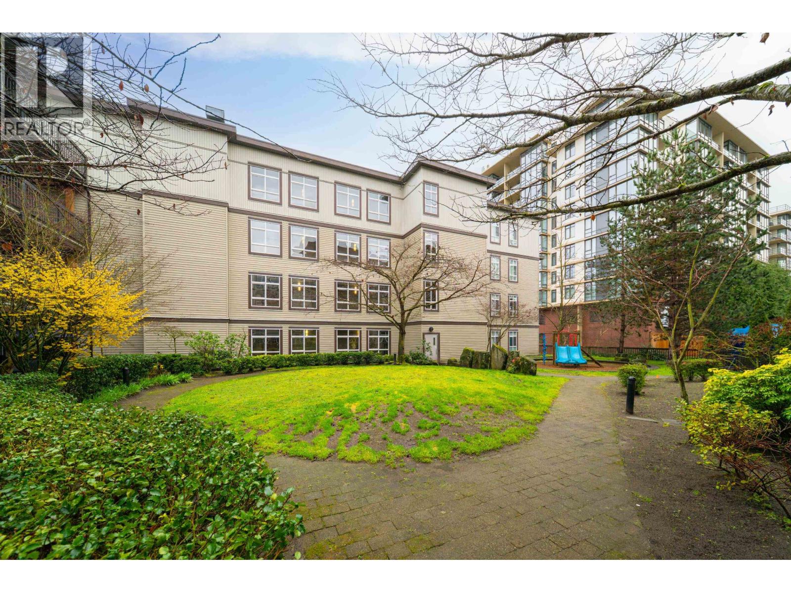 #322-6033 KATSURA Street, Richmond