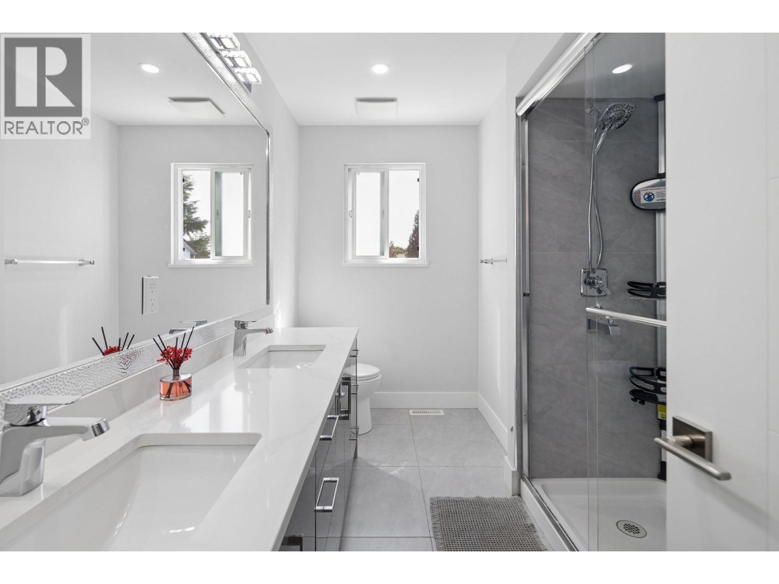 5668 DOVE Place, Delta