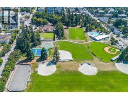 703 550 Eighth Street, New Westminster, BC V3M3R9 Photo 32