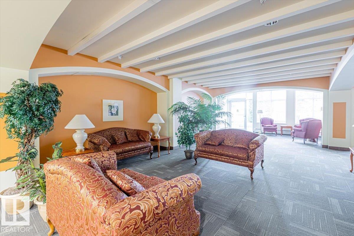 #224 78 McKenney Avenue - 28