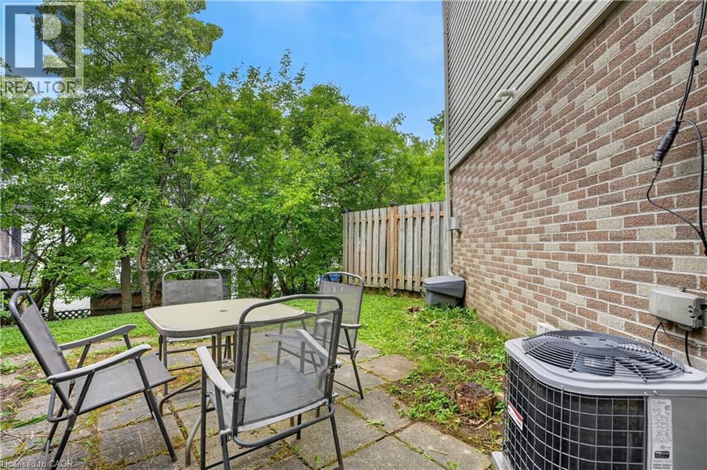 #66 60 ELMSDALE Drive - 22