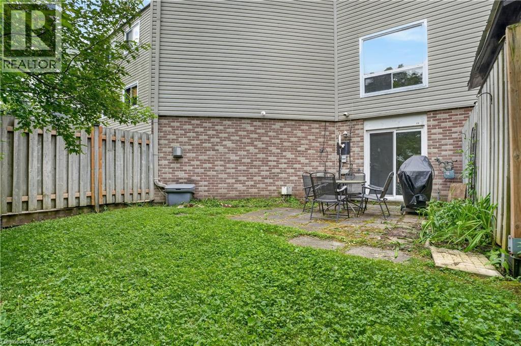 #66 60 ELMSDALE Drive - 23