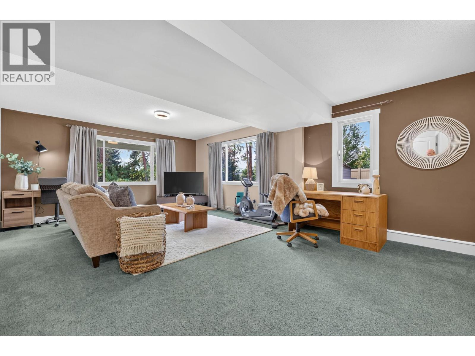 4740 Parkridge Drive, Kelowna