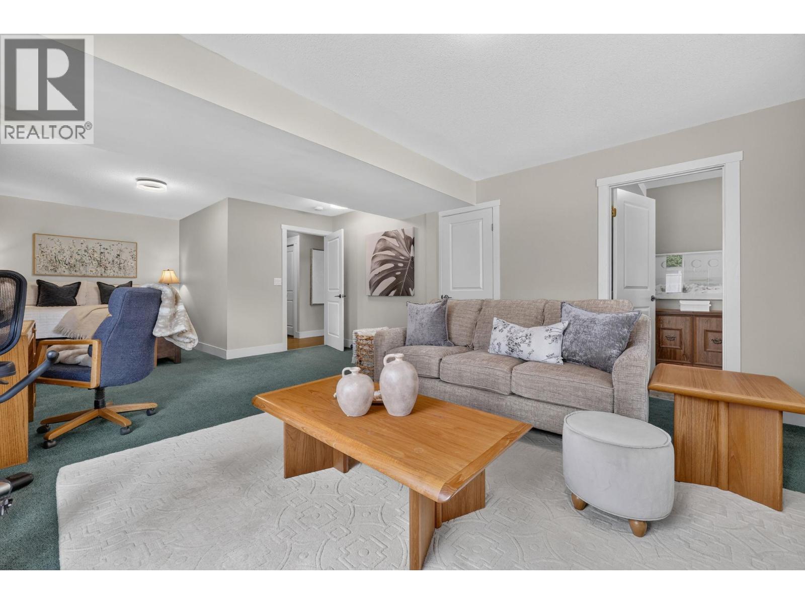 4740 Parkridge Drive, Kelowna