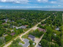 526 Epsilon Avenue, Winnipeg Beach, MB R0C3G0 Photo 22