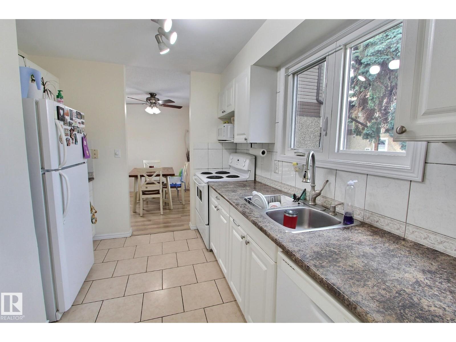 17004 100 ST NW - 2