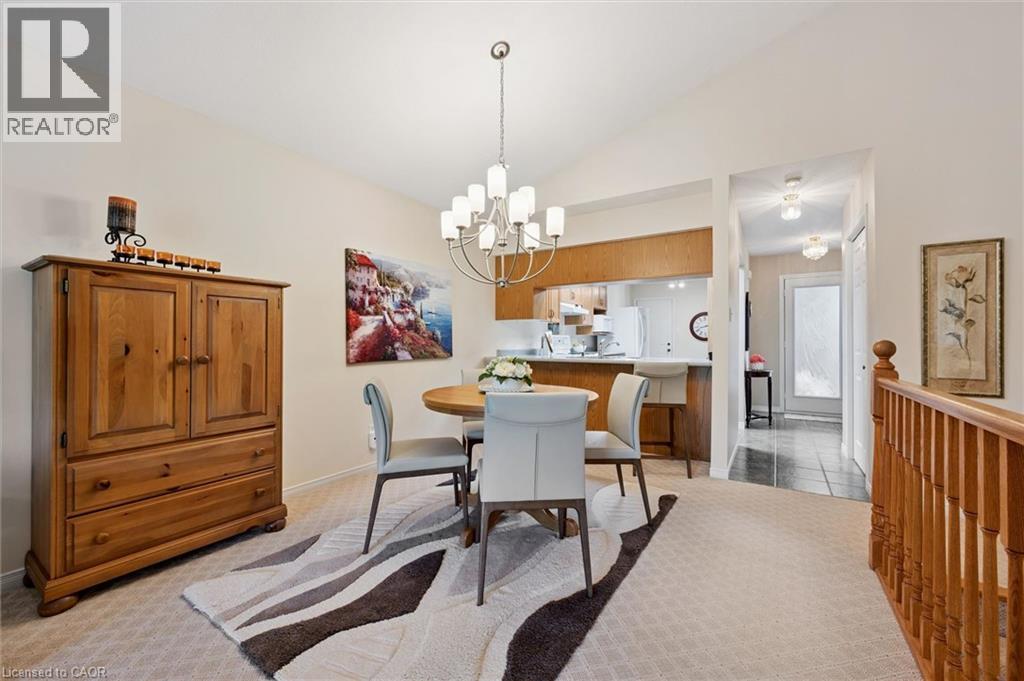 658 ELLESMERE Court - Image 13