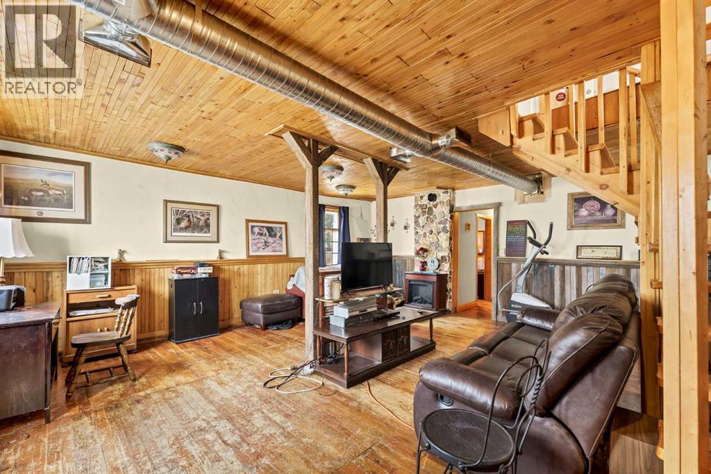 211 Main Street - Image 5