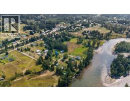 3045 Bower Road, Slocan Park, BC V0G2E0 Photo 32