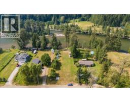 3045 Bower Road, Slocan Park, BC V0G2E0 Photo 26