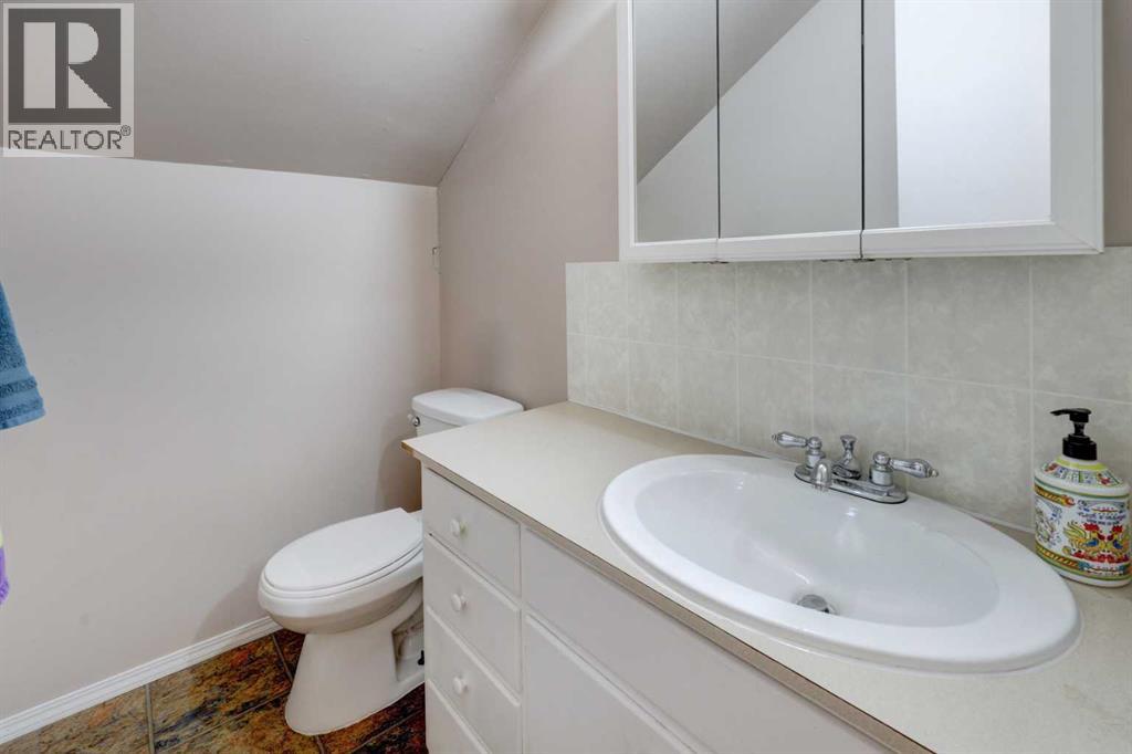 7622 34 Avenue Northwest - Photo 25