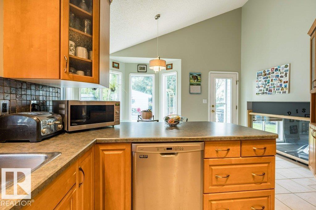 4705 43 ST - Image 16